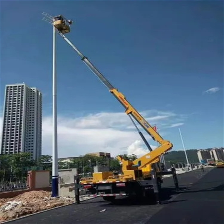 修文维修路灯的曲臂升降车出租