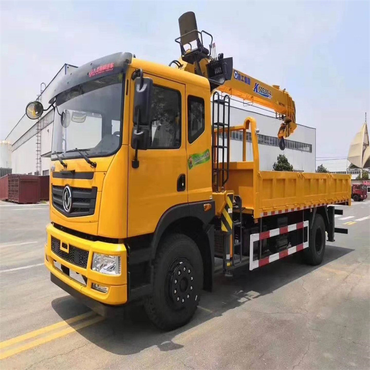 修文附近找一辆随车吊出租