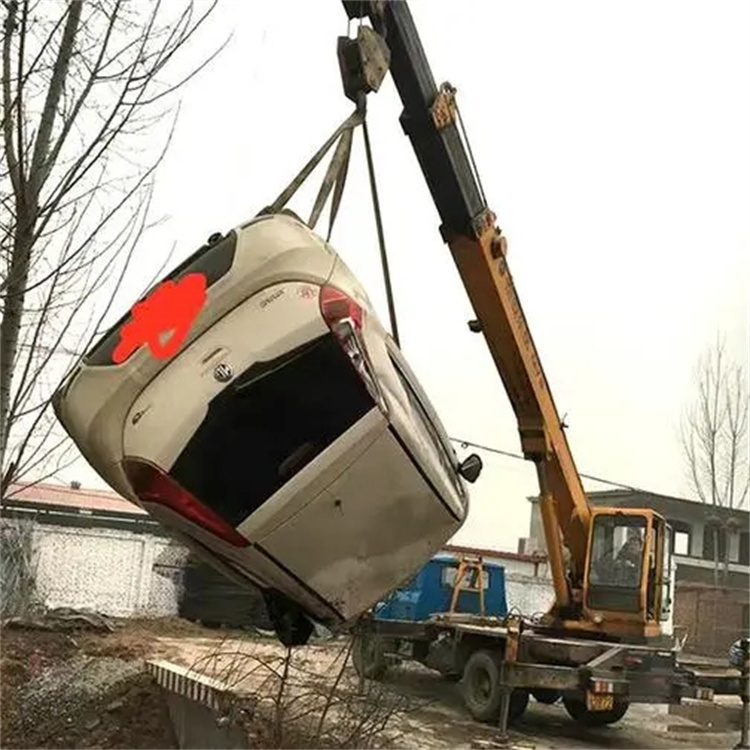 修文随时待命，吊车24小时道路救援服务全解析